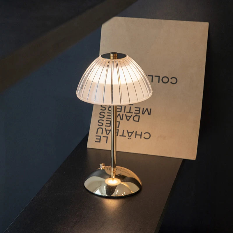 Lampe de chevet Originale Élégance Métallique