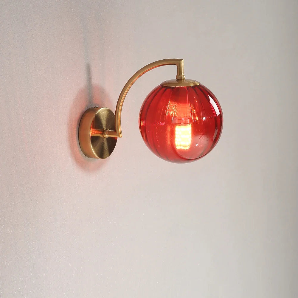 Lampe de Chevet Mural Globe en Verre et Laiton