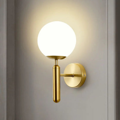 Lampe de chevet Murale Globe en Laiton Élégant