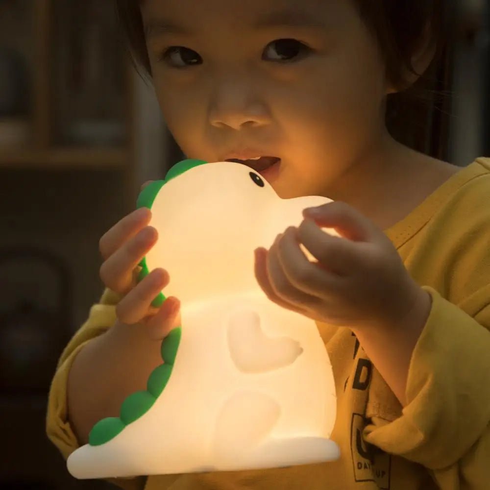 Lampe de chevet Enfant Dino Tendre - Éclat Nocturne