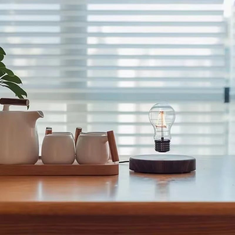 Lampe de chevet LED en Lévitation - Éclat Nocturne