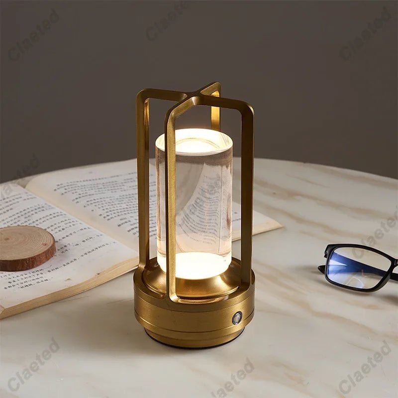 Lampe de chevet LED style Lanterne vintage - Éclat Nocturne