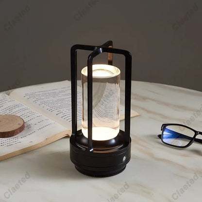 Lampe de chevet LED style Lanterne vintage - Éclat Nocturne