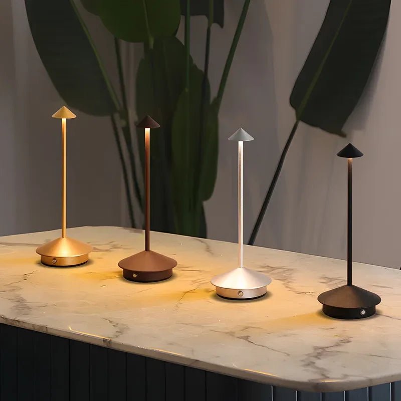 Lampe de chevet LED Tactile Contemporaine - Éclat Nocturne