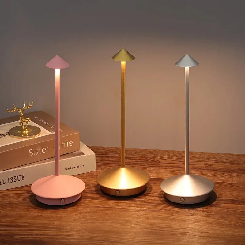 Lampe de chevet LED Tactile Contemporaine - Éclat Nocturne