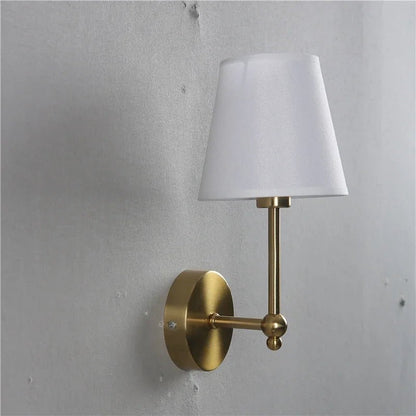 Lampe de chevet Murale Élégance Dorée - Éclat Nocturne