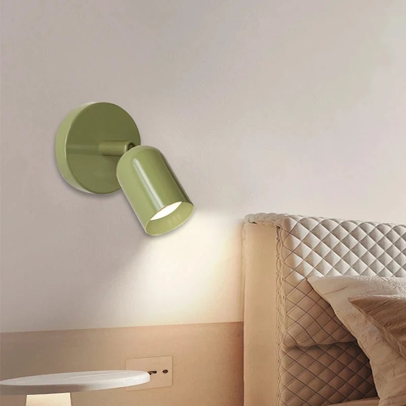 Lampe de Chevet Murale Minimaliste en Métal - Éclat Nocturne