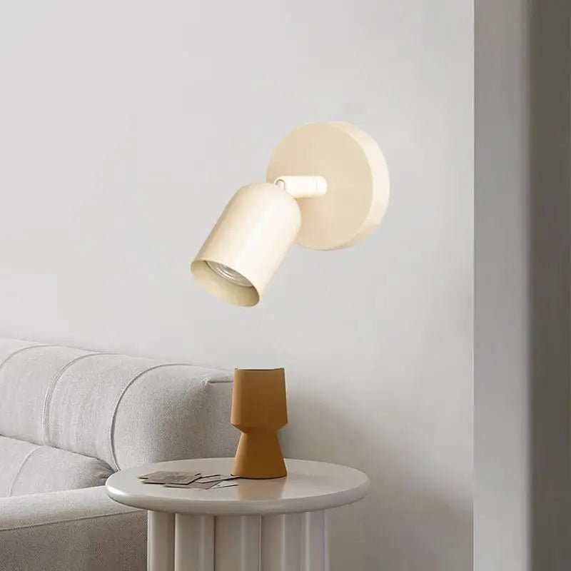 Lampe de Chevet Murale Minimaliste en Métal - Éclat Nocturne