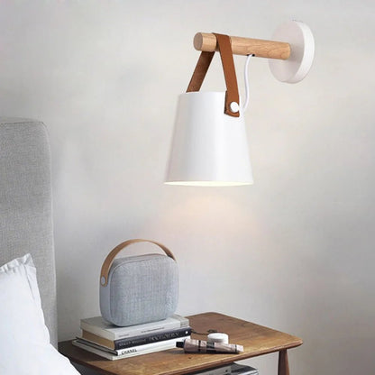 Lampe de Chevet Murale Scandinave Sangle en Cuir - Éclat Nocturne