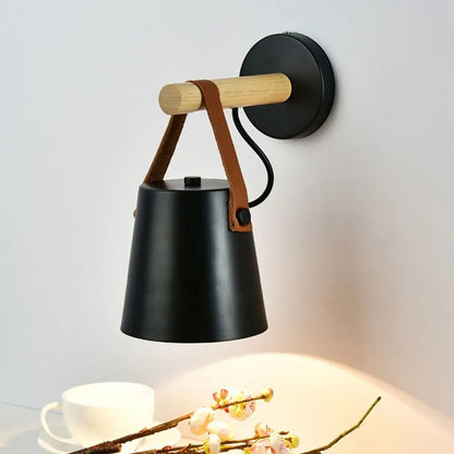 Lampe de Chevet Murale Scandinave Sangle en Cuir - Éclat Nocturne