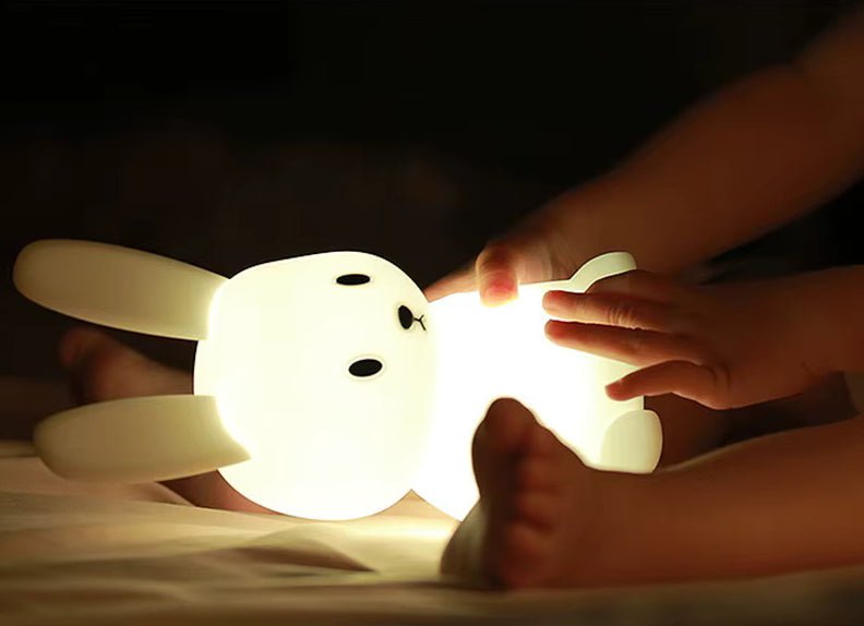 Veilleuse Enfant Lapin Lumineux - Éclat Nocturne