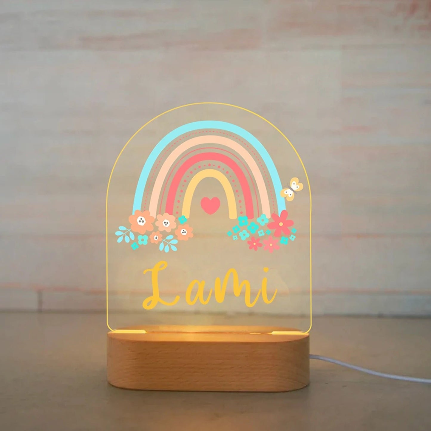 Veilleuse enfant personnalisée arc ciel avec prénom gravé, lumière LED douce, socle en bois naturel